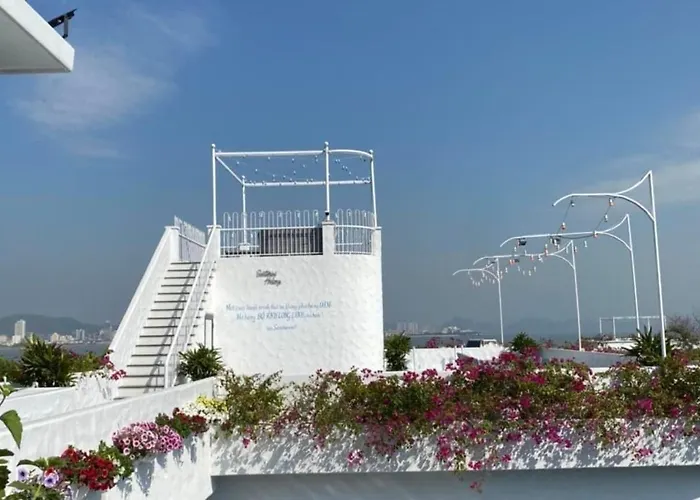 Santorini - Venue Travel Villa Ha Long