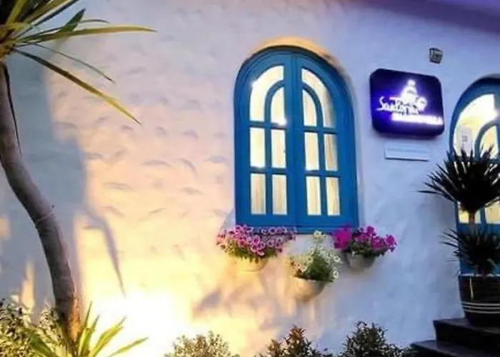 Santorini - Venue Travel * Ha Long