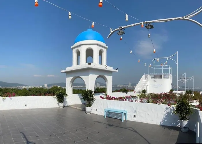 Santorini - Venue Travel Villa